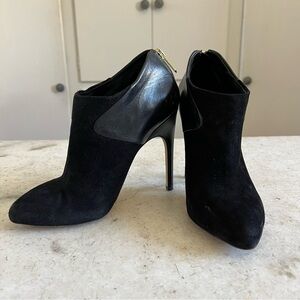 Sam Edelman black heeled booties